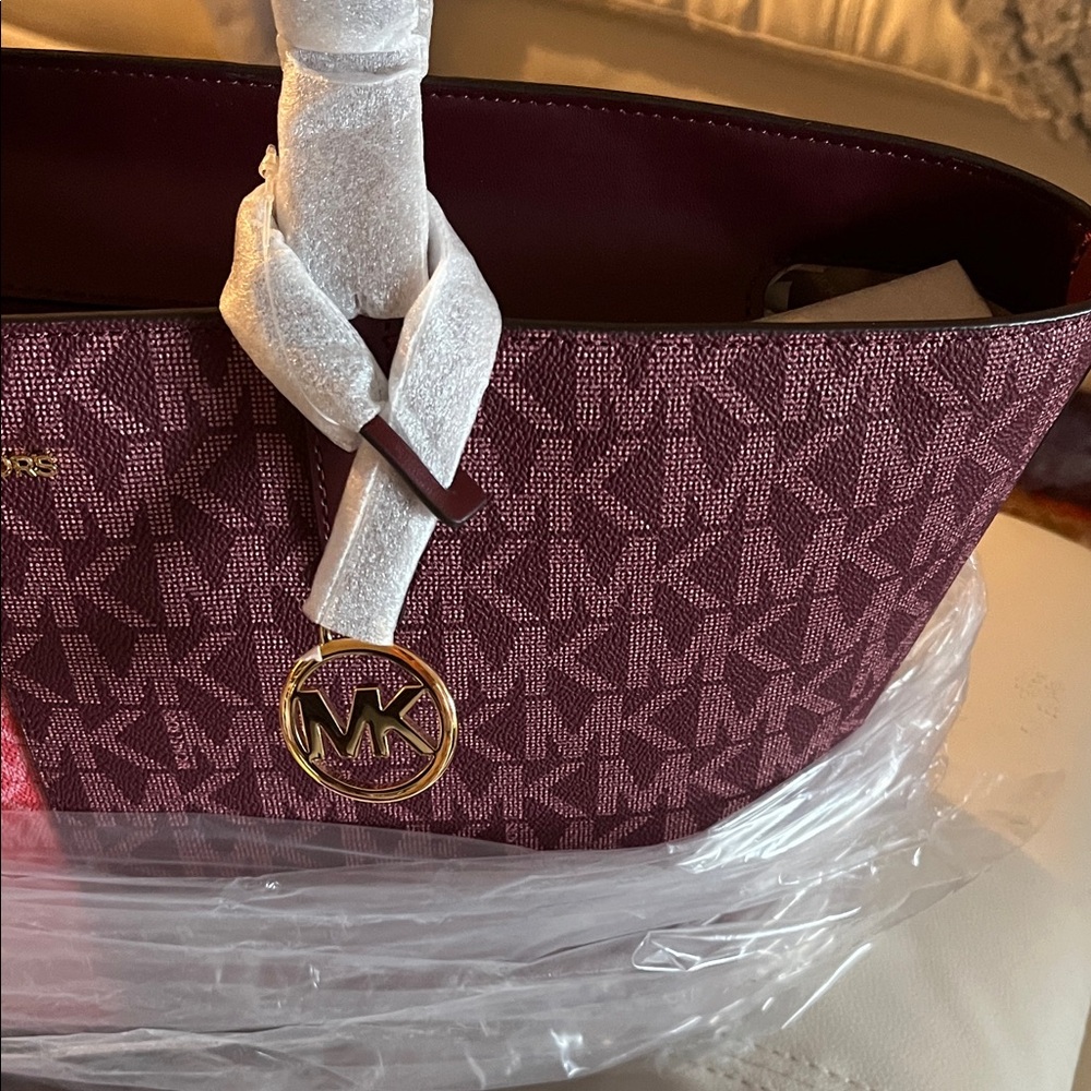 Michael Kors Two-Tone Pink and Purple Tote - Picture 6 of 14